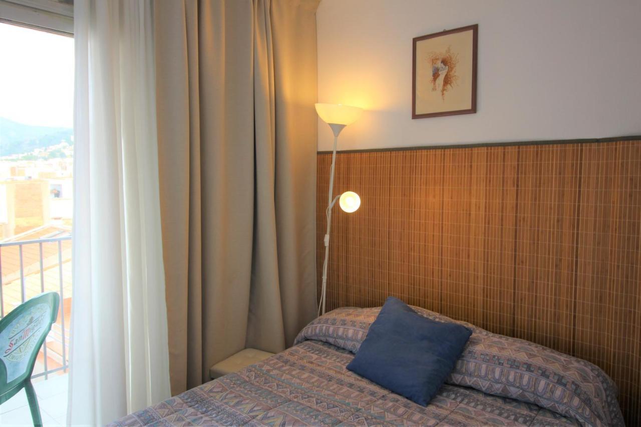 Global Immo 1036 Estrella De Mar Lejlighed Roses Eksteriør billede